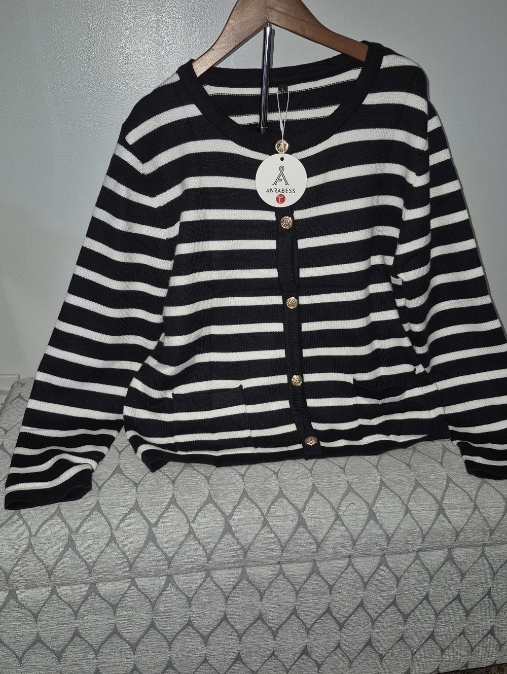 Women's Long Sleeve Striped Sweater Button Cardigan. Anrabess. NWT. Black/White - Picture 4 of 8